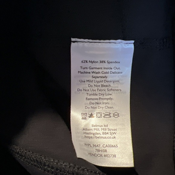 Eddie Bauer Petite Small Guide Trex Collection Compression Shorts Black NWT - Picture 8 of 11